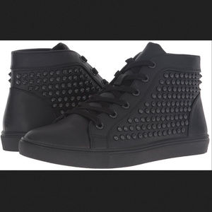 Steve Madden Levels Studded High Top Sneaker